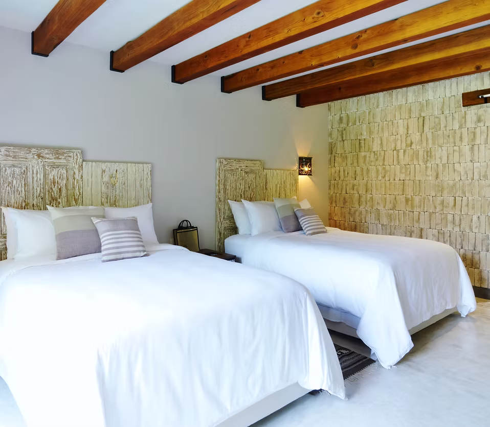 Premium Suite Two Queens | Private Patio - Image 1