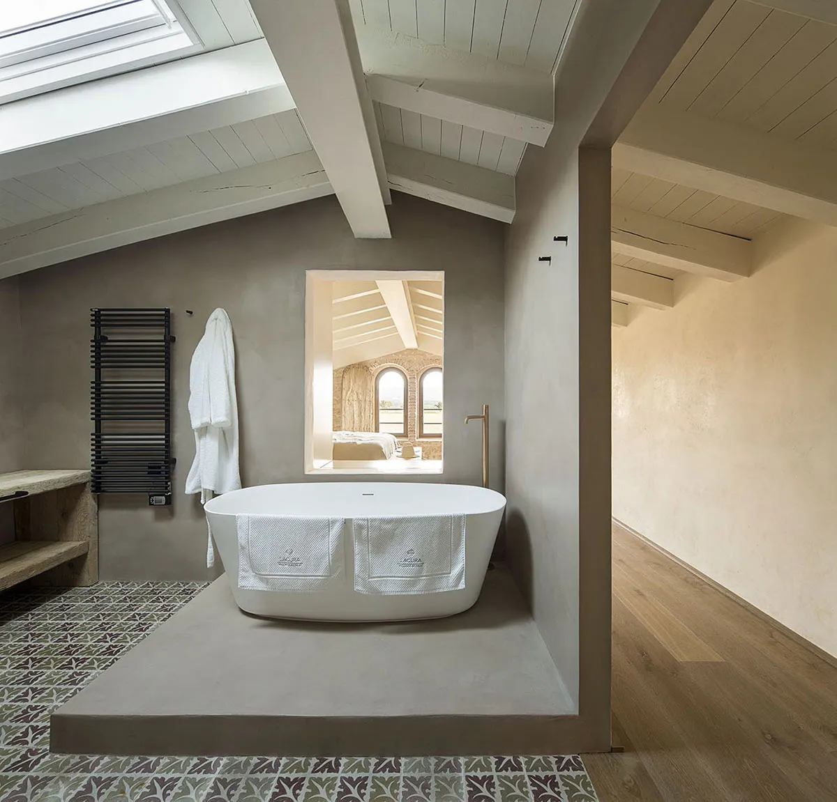 Shared Suite - Image 2