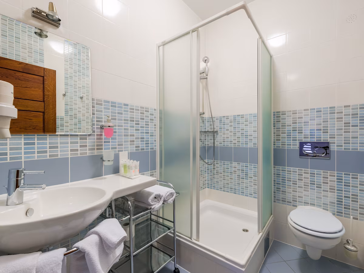 Private room - Image 2