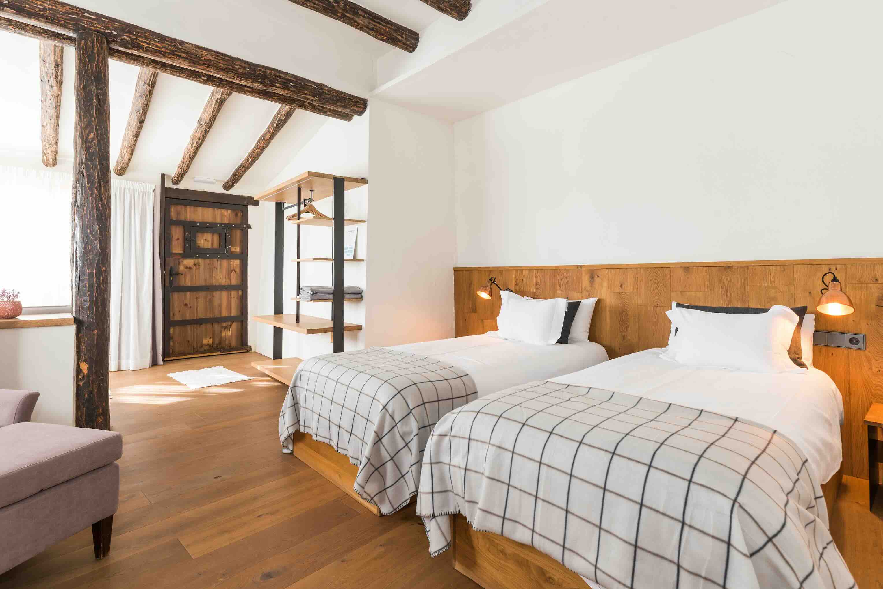 Premium Suite with terrace - Image 6