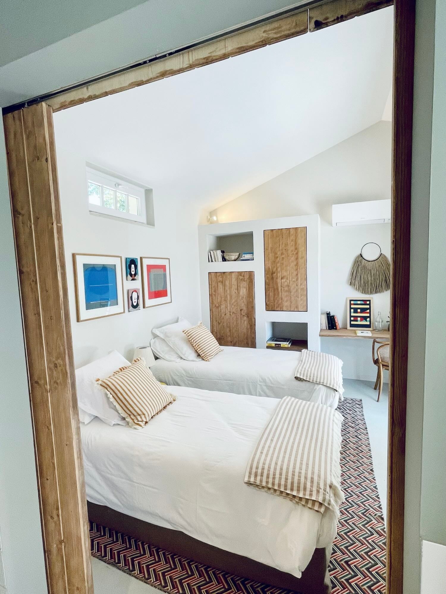 The Farmhouse Room - Image 4