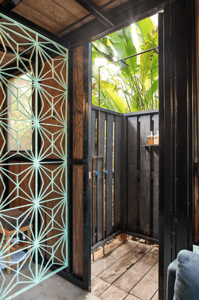 Invisible Treehouse | Upstairs - Image 3