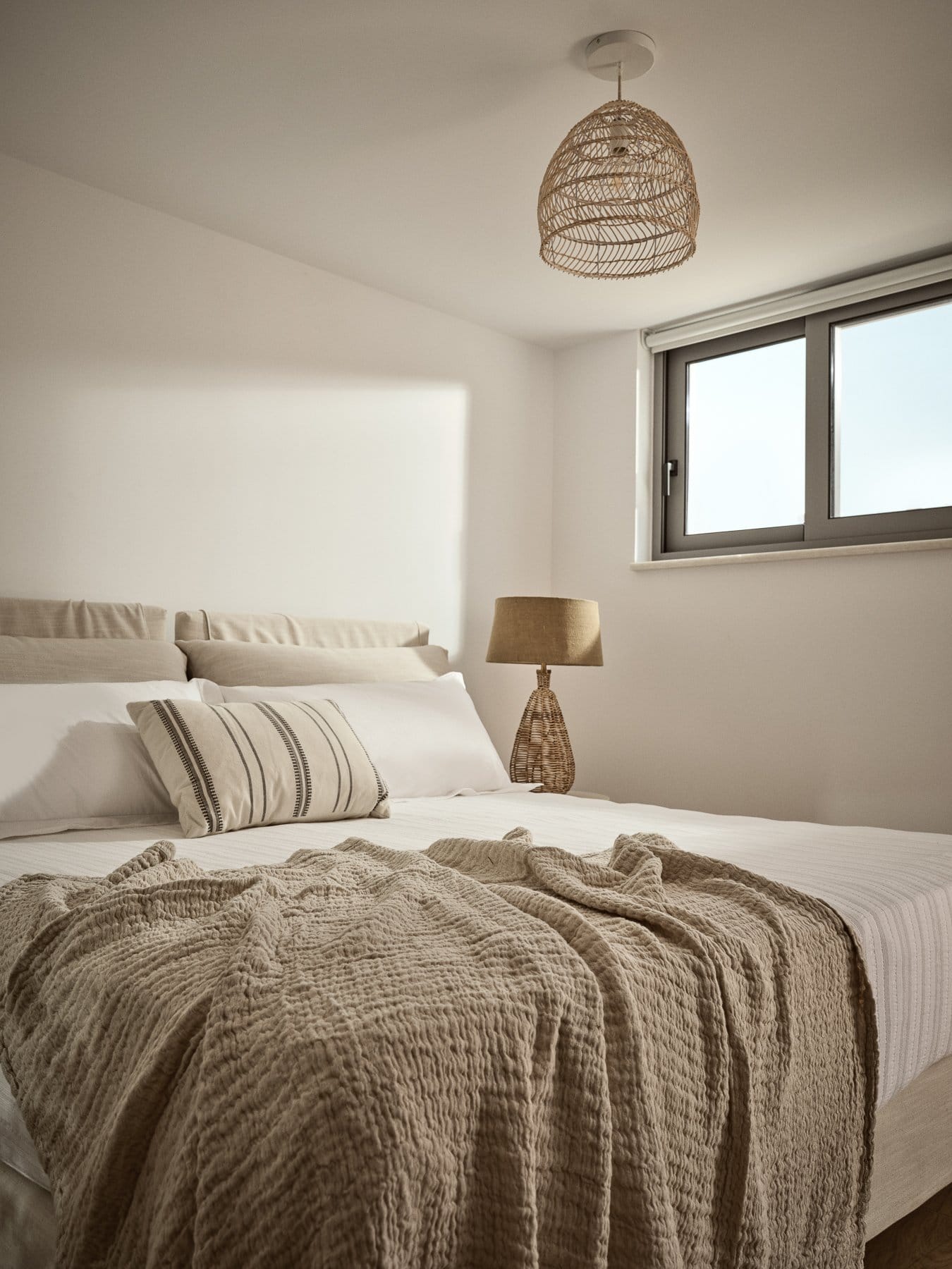 Cosy Twin Room - Image 2