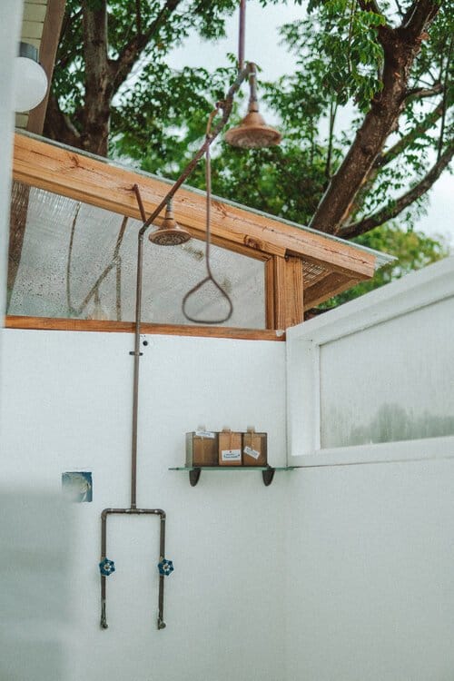 Lindsay's Greenhouse (Private/Couple Room) - Image 5