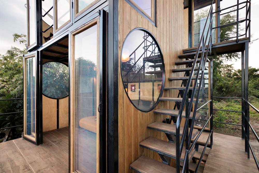 Baez Haus Treehouse | Top Floor - Image 3
