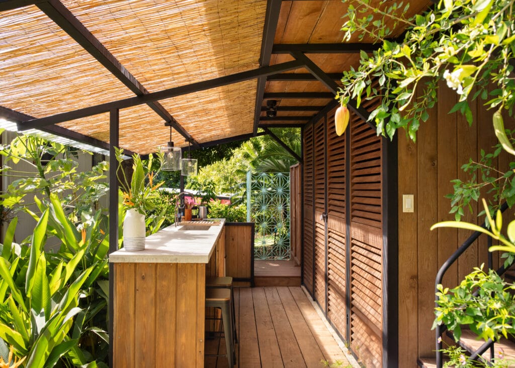 Baez Haus Treehouse | Top Floor - Image 4