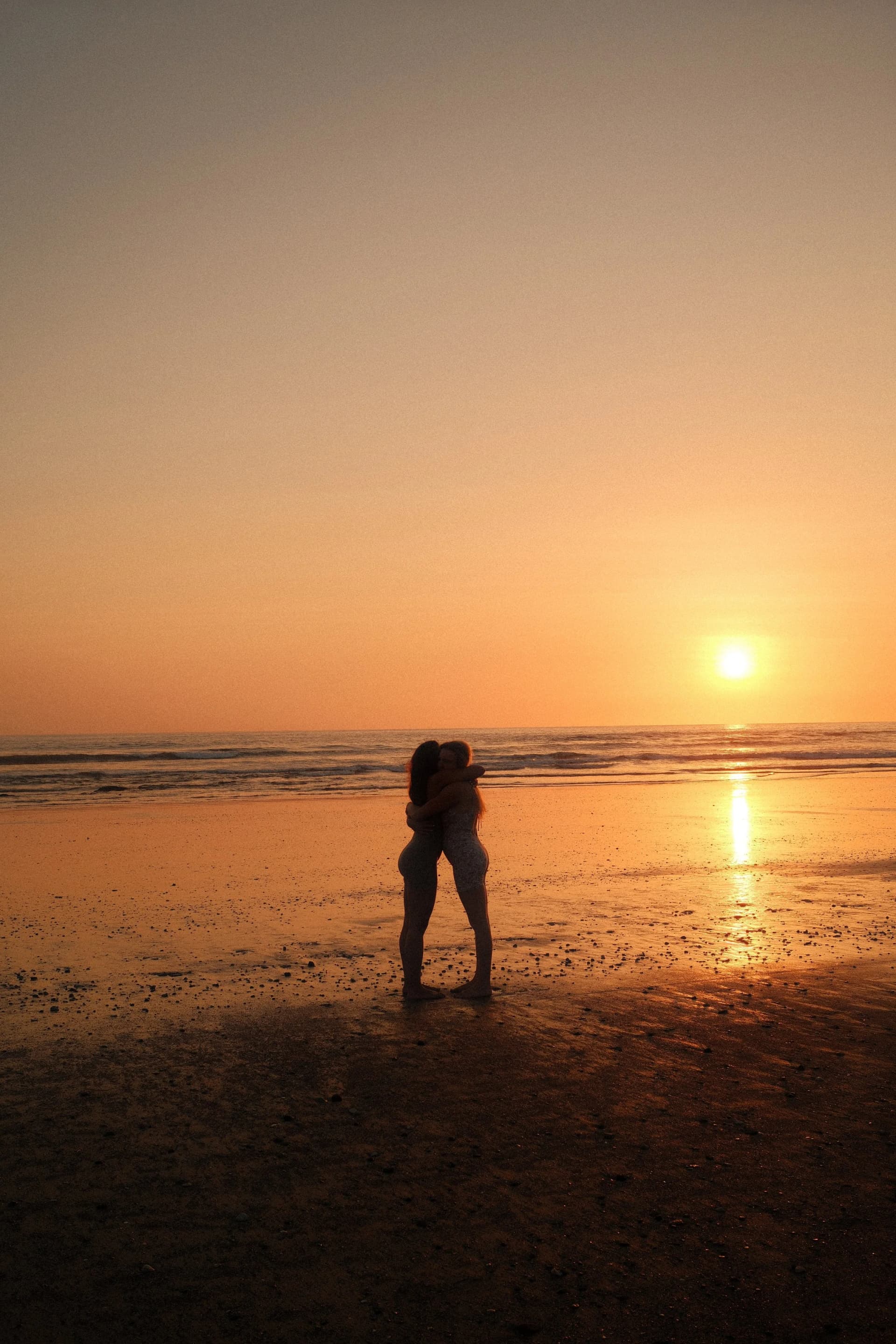 ANANDAYA founders - Kristina & Margarita