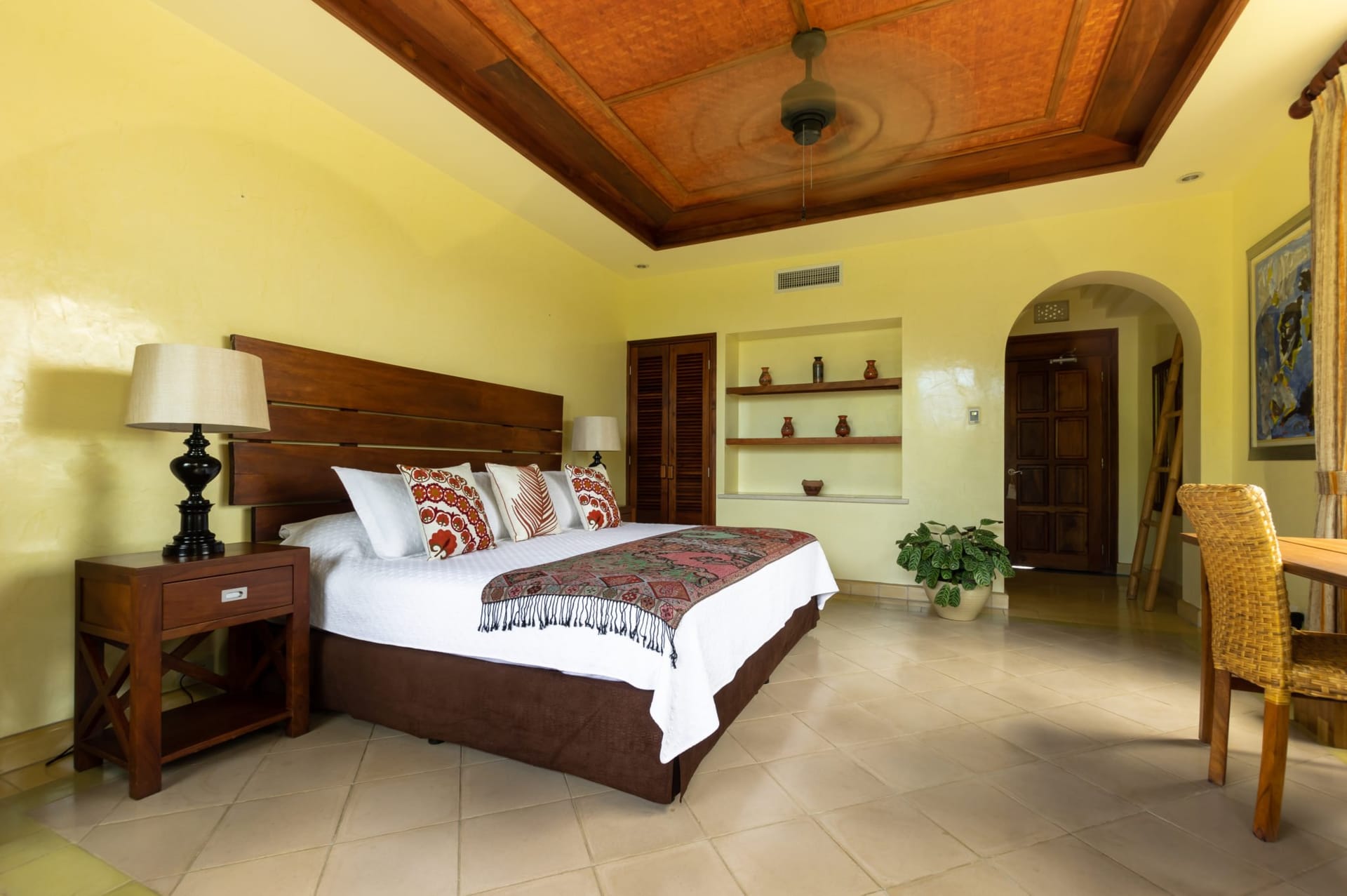 Ocean View Room - Image 2