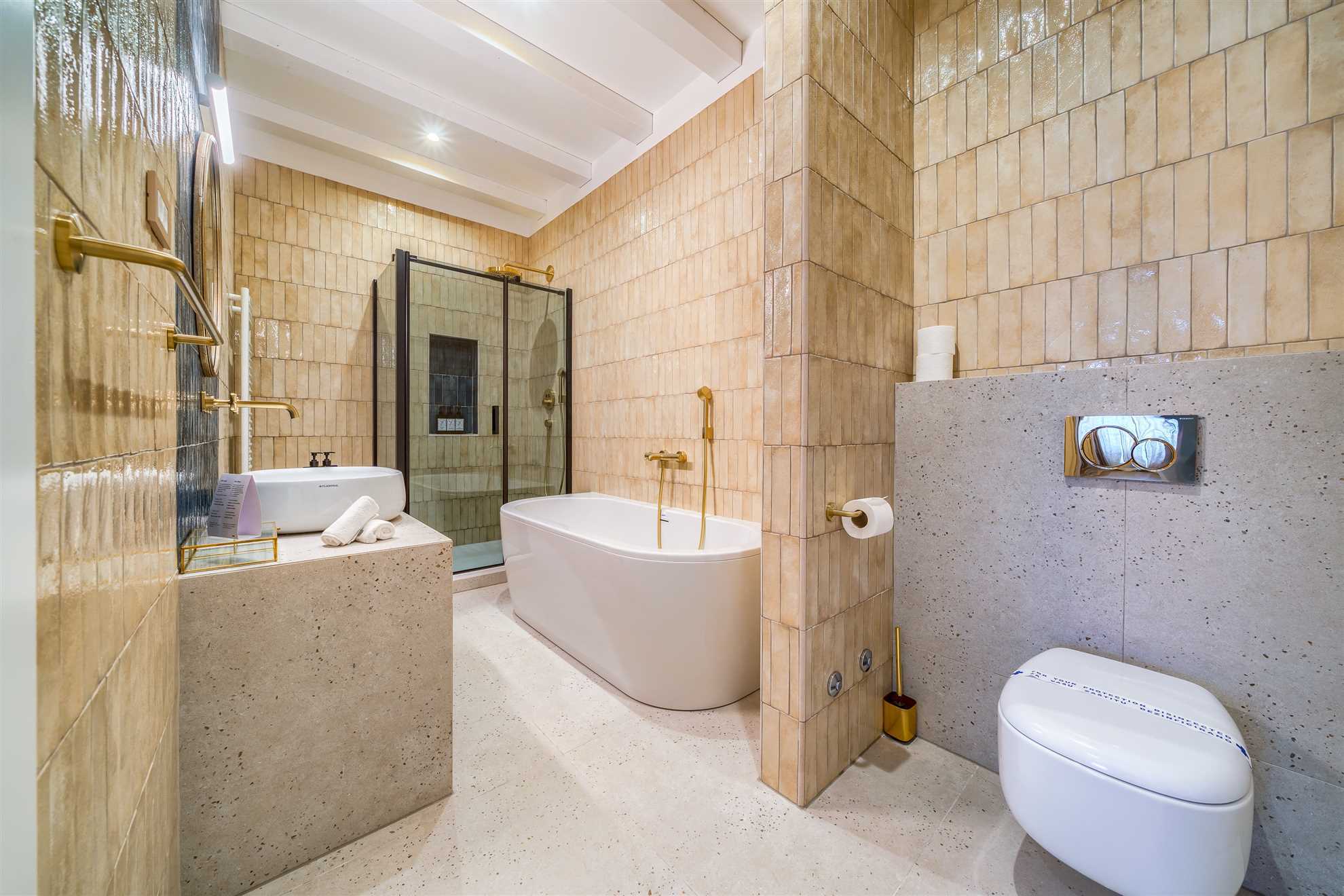 Suite - Image 4