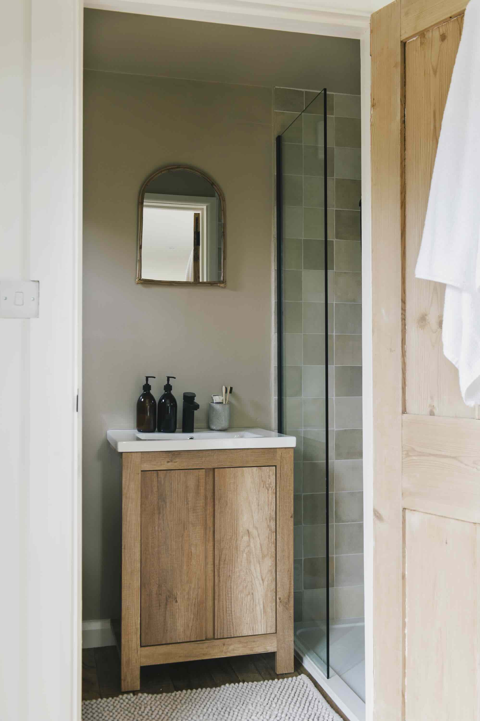 The Cabin Suite - Image 4
