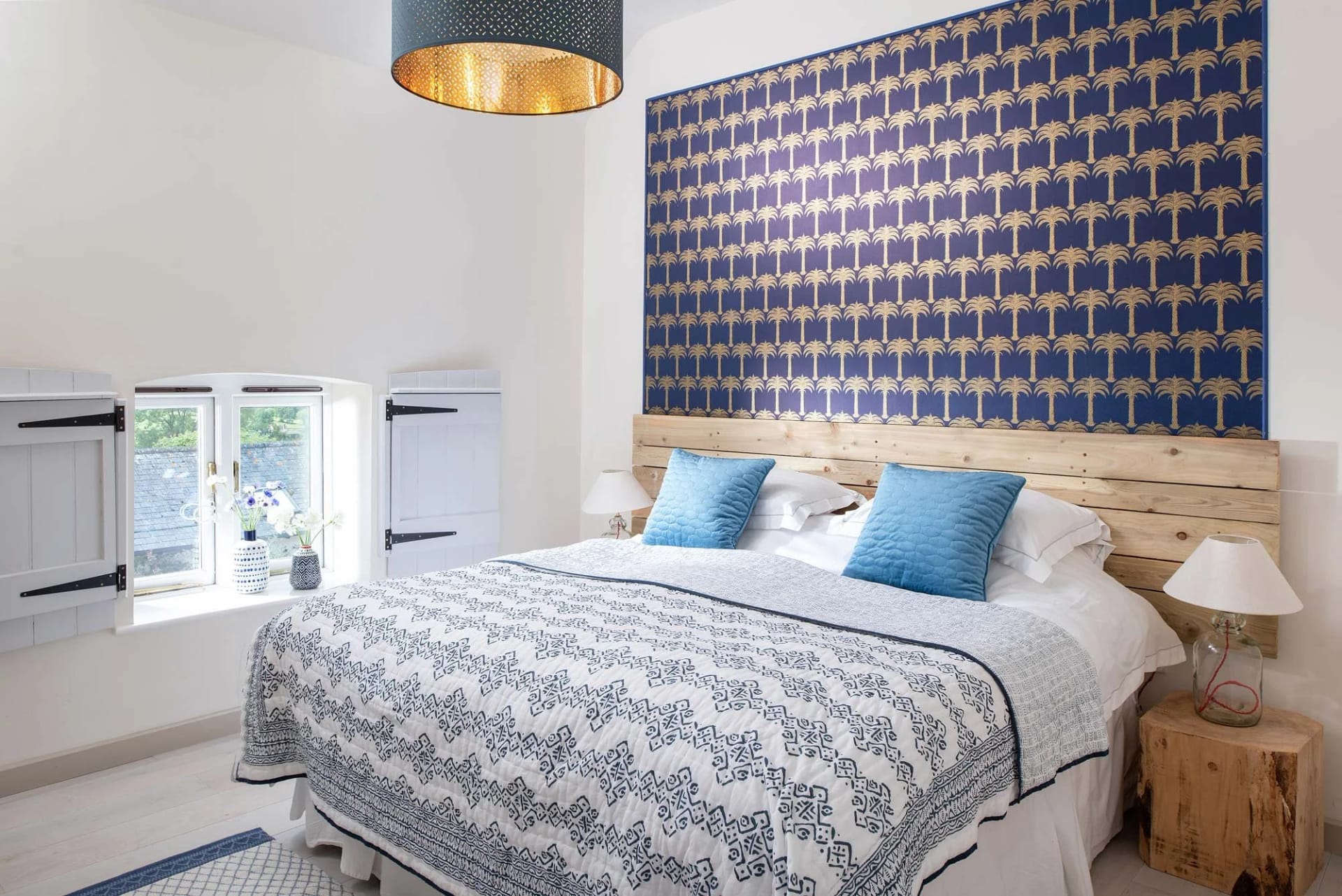 House Ensuite Room - Image 1