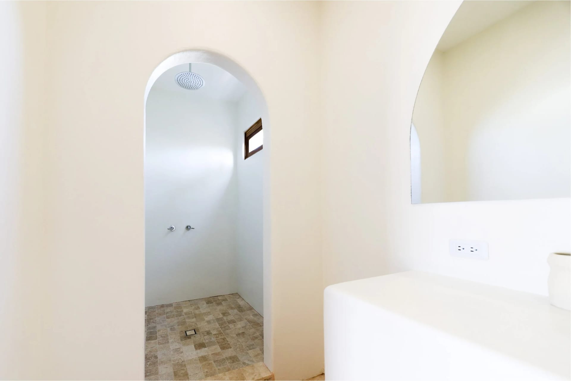 Grand Suite - Image 8