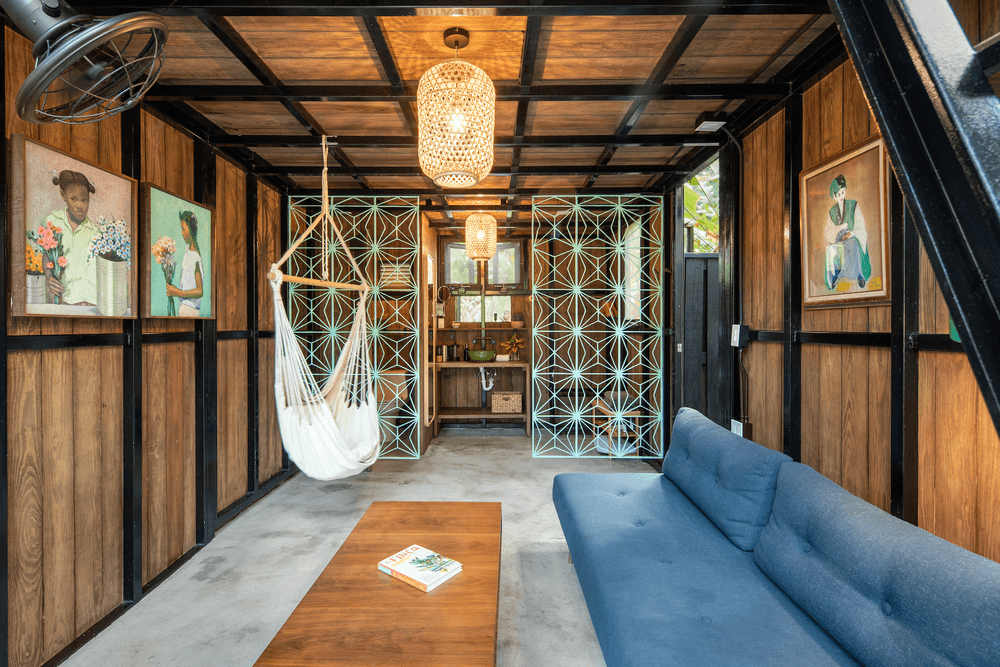 Invisible Treehouse | Private/Couples Room - Image 4
