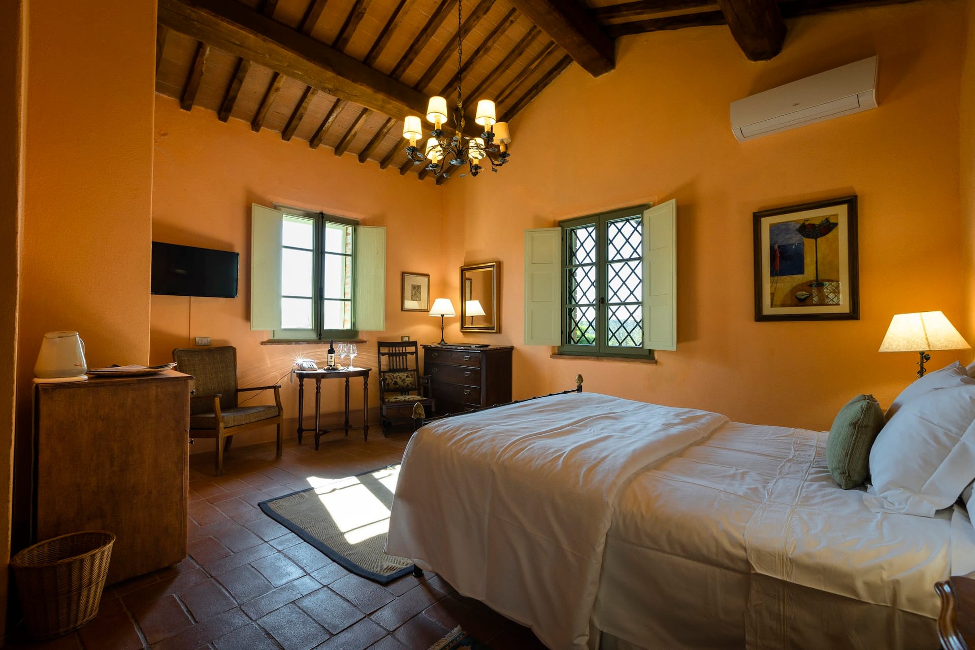 Superior Room - Image 2