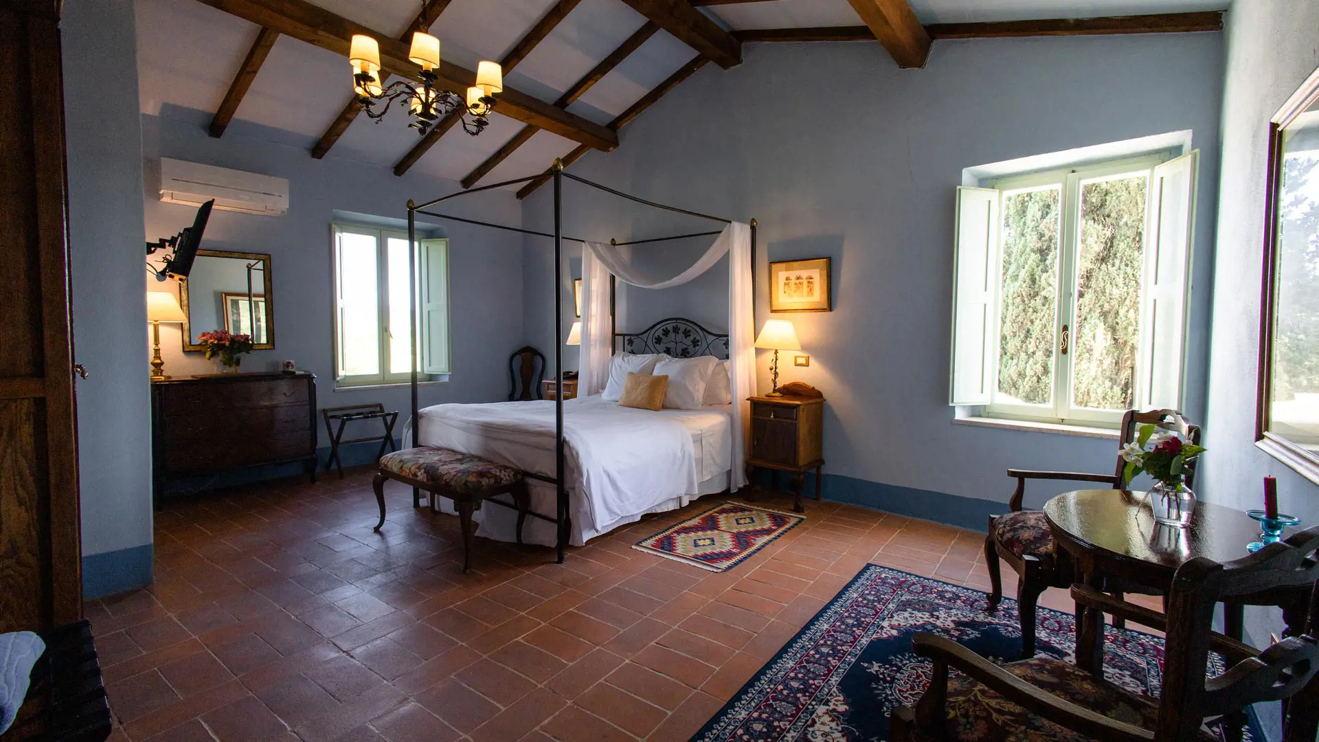 Superior Room - Image 3