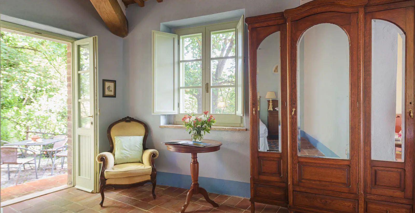 Suite Room - Image 4