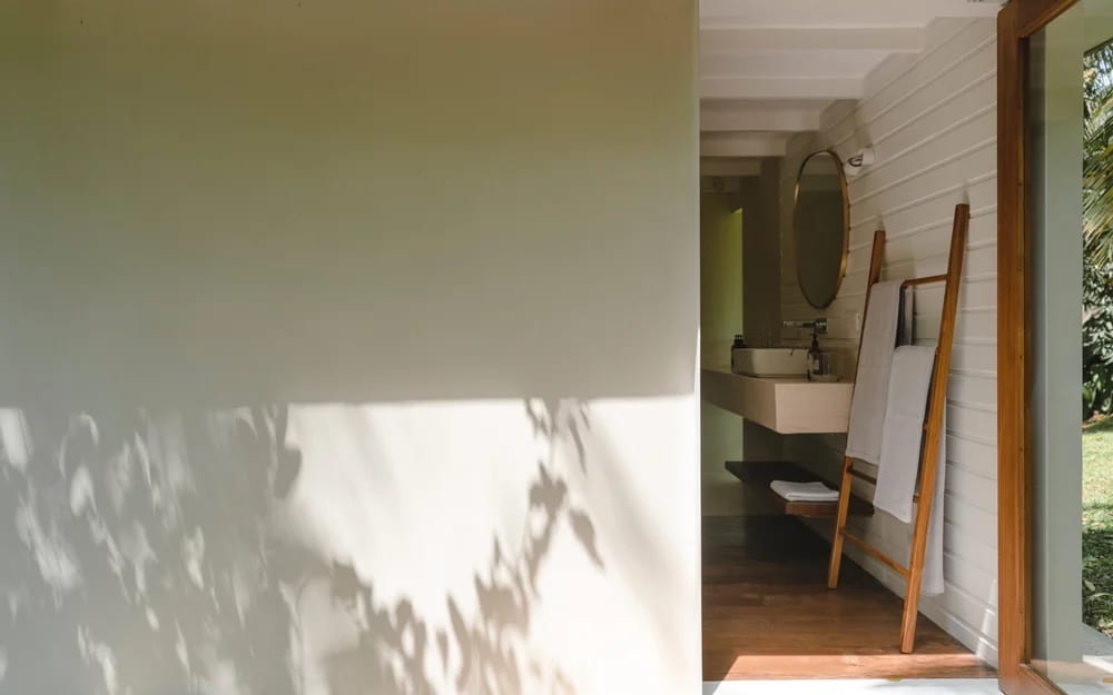 Private Tree House - Image 3
