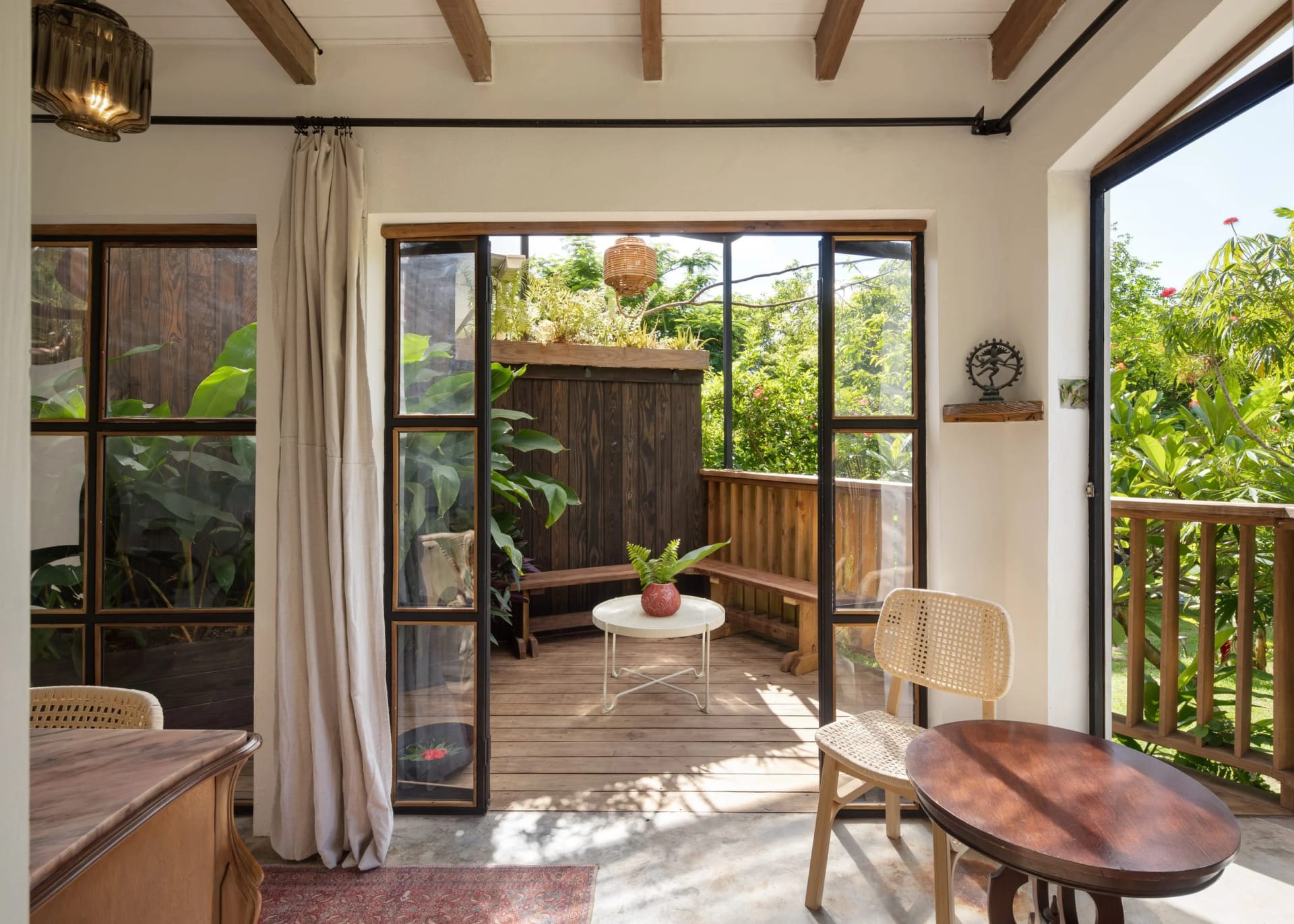 Victoria Suite (Private/Couple Room) - Image 2